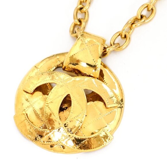 CHANEL Large CC Logo Quilted Chain Necklace 34" Gold Tone 94P Auth w/Box #2439 - Picture 4 of 9